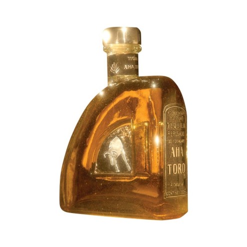 Aha Toro Reposado 40% - 700 ml